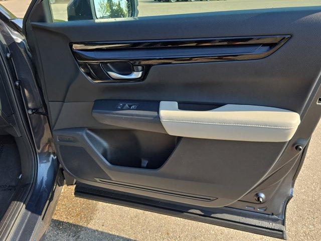 Photo of 2024 Meteorite Gray Metallic Honda CR-V