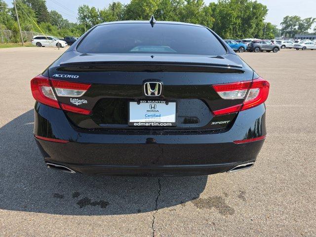 Photo of 2022 Crystal Black Pearl Honda Accord