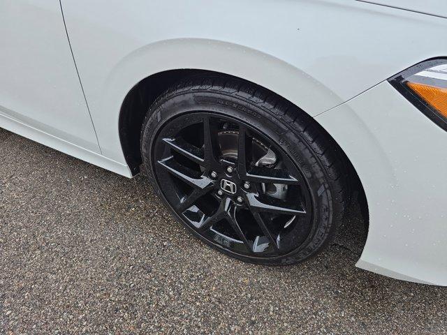 Photo of 2025 Platinum White Pearl Honda Civic