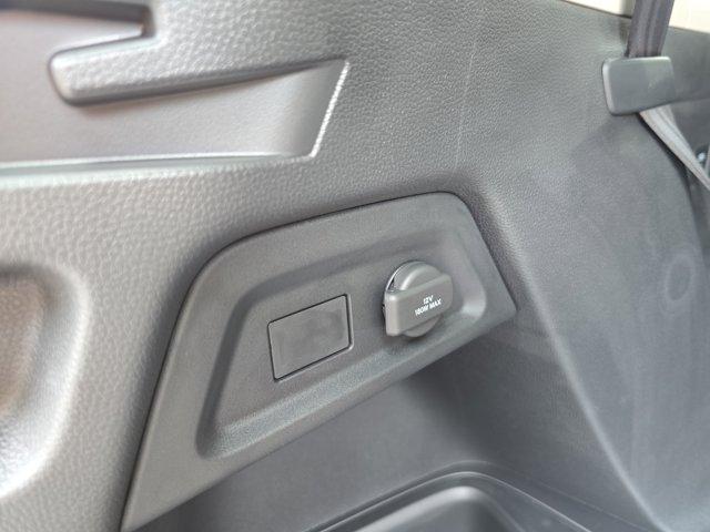 Photo of 2025 Platinum White Pearl Honda Pilot
