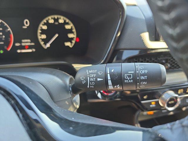 Photo of 2024 Still Night Pearl Honda CR-V