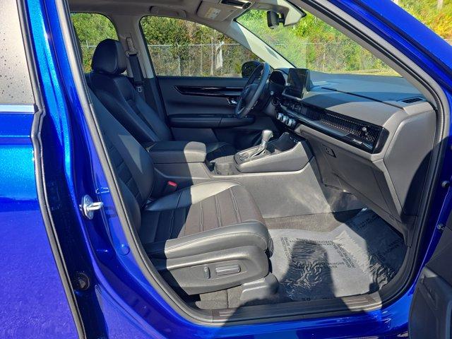 Photo of 2024 Still Night Pearl Honda CR-V