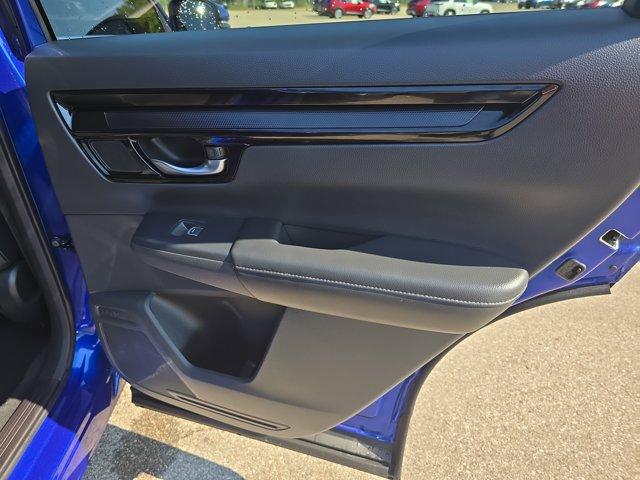 Photo of 2024 Still Night Pearl Honda CR-V