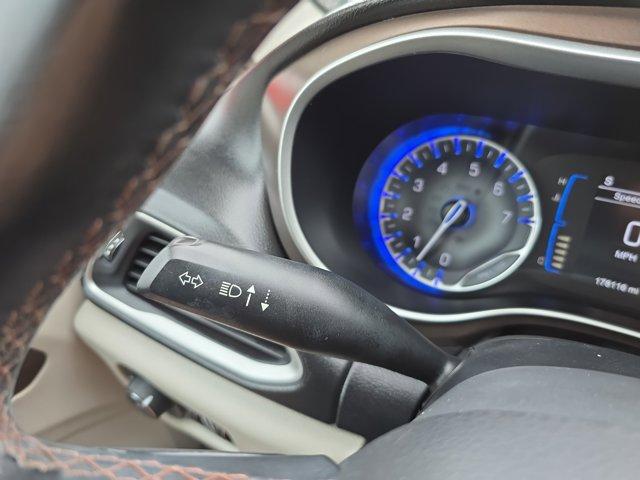 Photo of 2017 Jazz Blue Pearlcoat Chrysler Pacifica