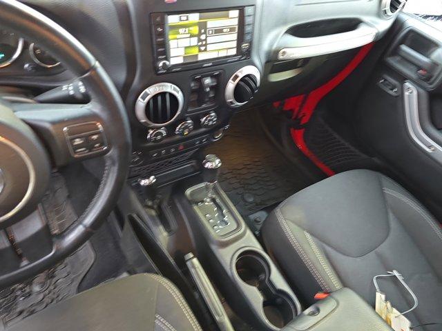 Photo of 2015 Firecracker Red Clear Coat Jeep Wrangler Unlimited