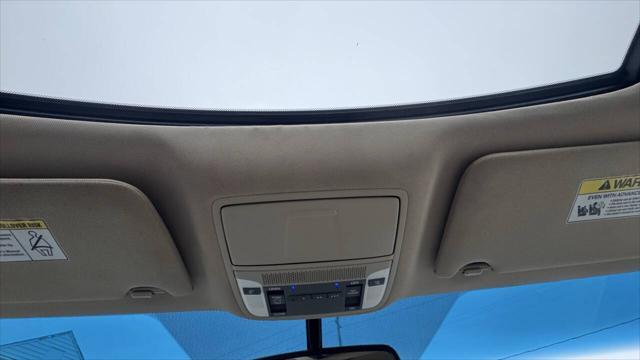 Photo of 2013 Beige Acura RDX