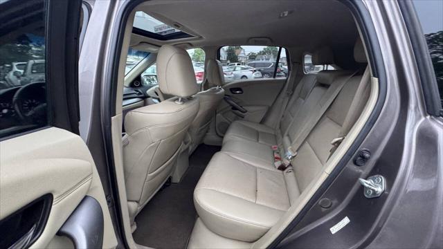 Photo of 2013 Beige Acura RDX