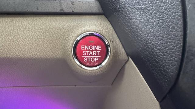 Photo of 2013 Beige Acura RDX