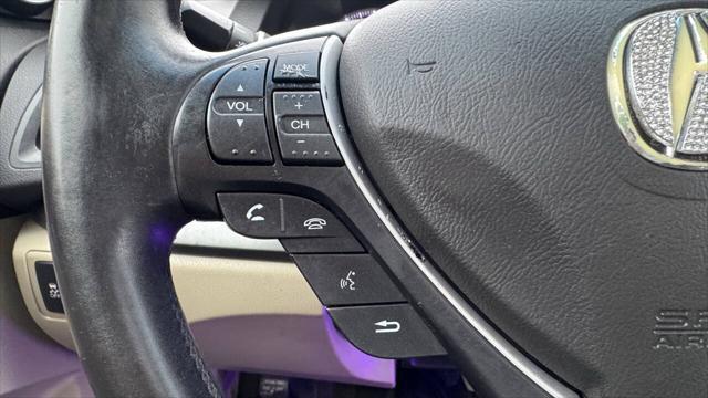 Photo of 2013 Beige Acura RDX