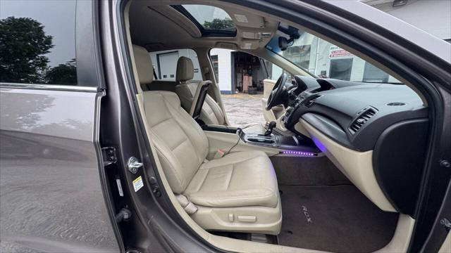 Photo of 2013 Beige Acura RDX