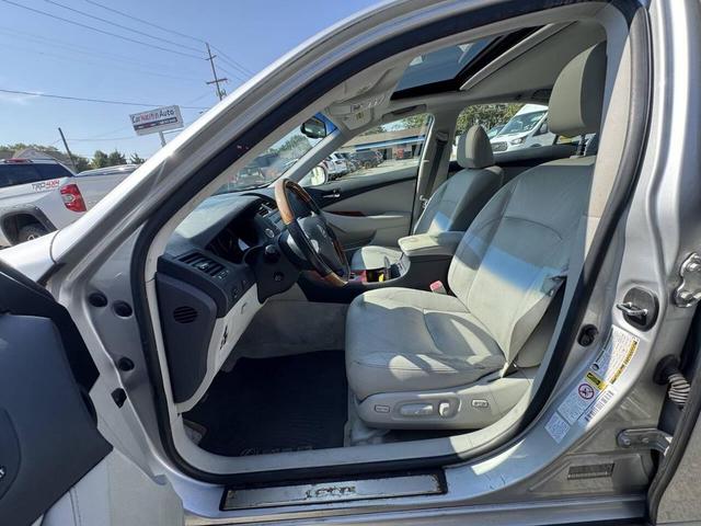 Photo of 2007 Silver Lexus ES 350
