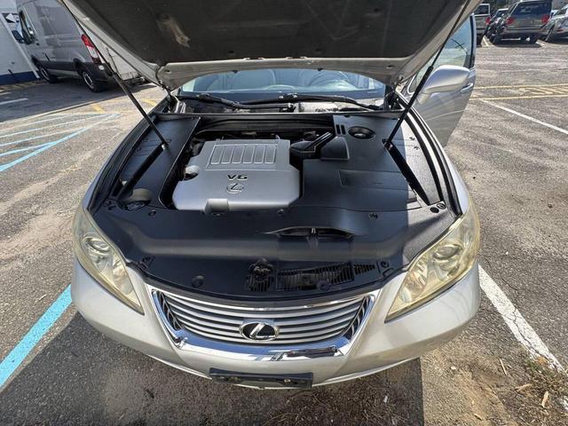 Photo of 2007 Silver Lexus ES 350