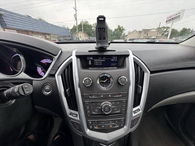 Photo of 2011 White Cadillac SRX