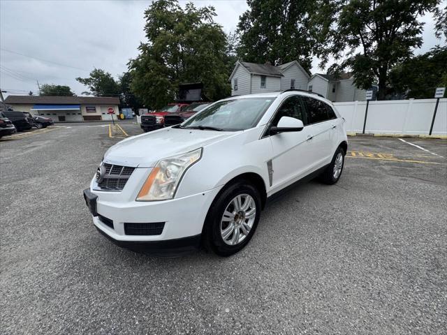 Photo of 2011 White Cadillac SRX