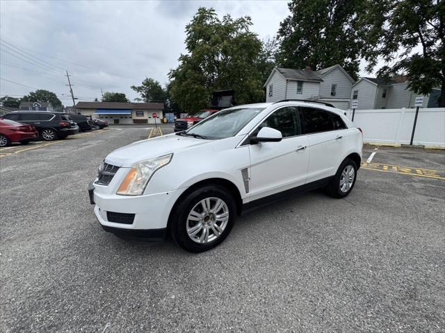 Photo of 2011 White Cadillac SRX