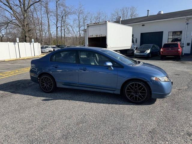 Photo of 2008 Blue Honda Civic