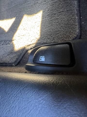 Photo of 2003 Black Hyundai Tiburon