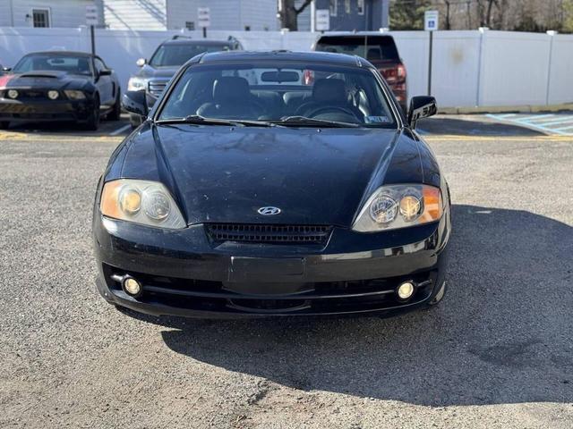 Photo of 2003 Black Hyundai Tiburon
