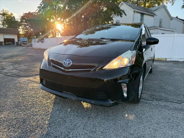 Photo of 2014 Black Toyota Prius v