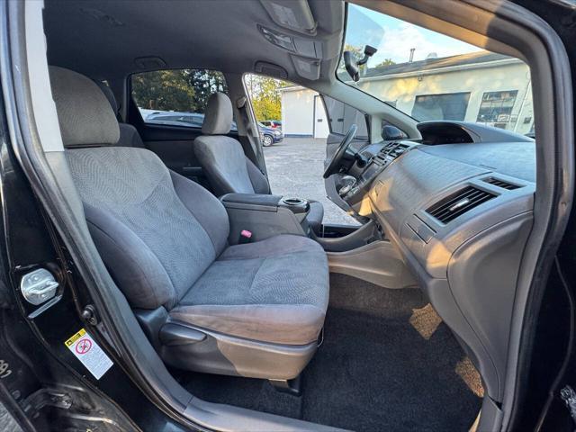 Photo of 2014 Black Toyota Prius v