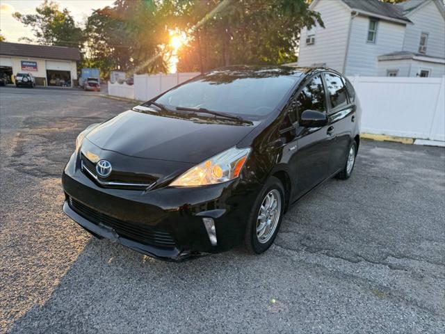 Photo of 2014 Black Toyota Prius v