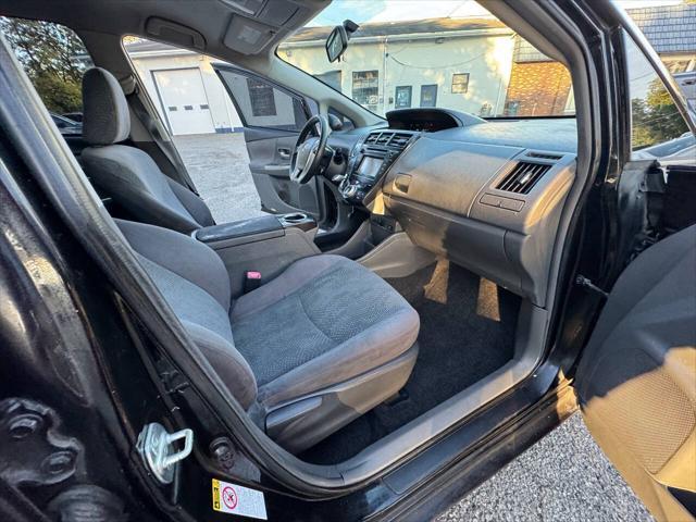Photo of 2014 Black Toyota Prius v