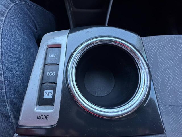 Photo of 2014 Black Toyota Prius v