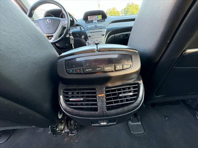 Photo of 2009 Silver Acura MDX