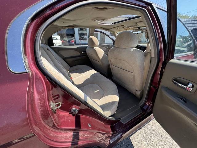 Photo of 2004 Burgundy Hyundai SONATA