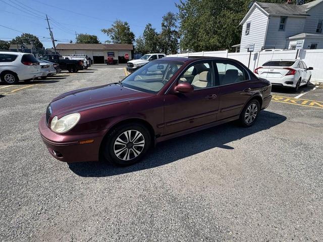 Photo of 2004 Burgundy Hyundai SONATA