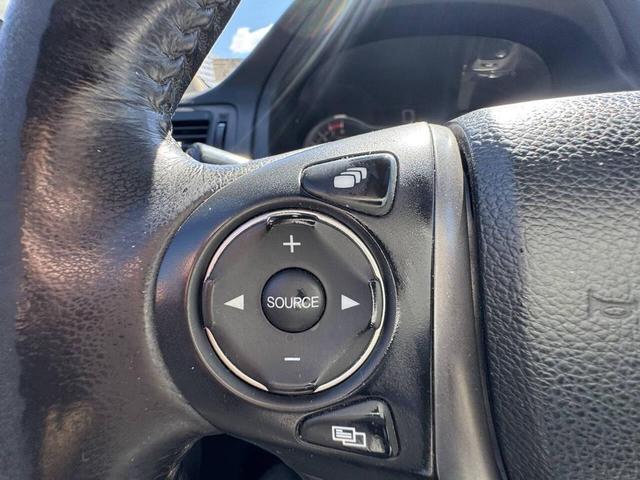 Photo of 2018 White Honda Pilot