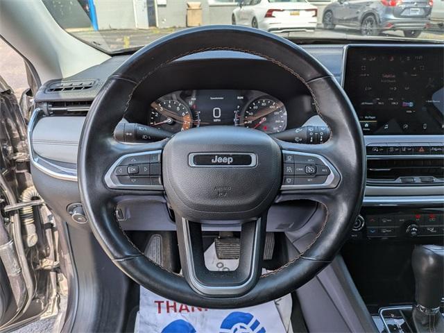 Photo of 2022 Granite Crystal Clearcoat Metallic Jeep Compass