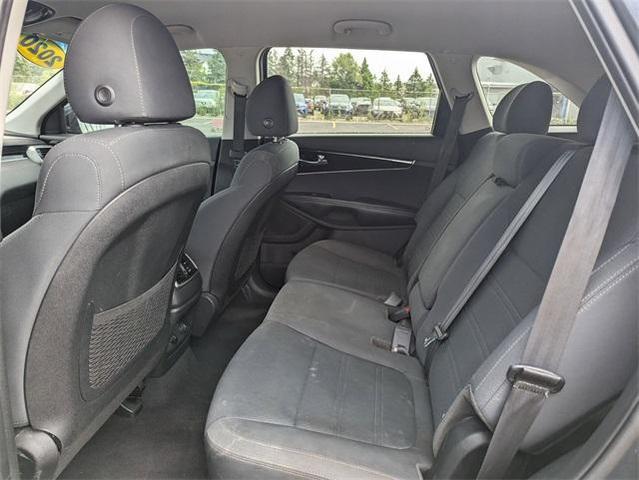 Photo of 2020 Gravity Gray Kia Sorento