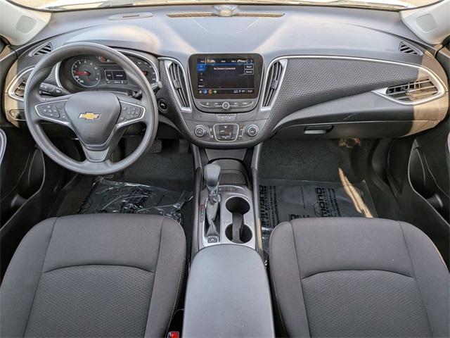 Photo of 2024 Summit White Chevrolet Malibu