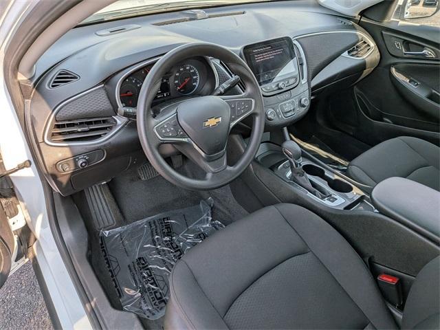 Photo of 2024 Summit White Chevrolet Malibu