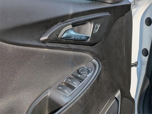 Photo of 2024 Summit White Chevrolet Malibu