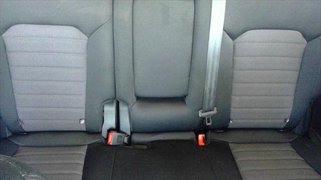 Photo of 2020 Oxford White Ford Edge