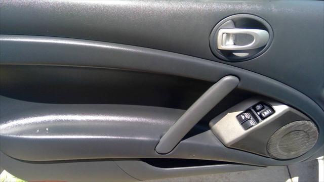 Photo of 2012 Northstar White Mitsubishi Eclipse