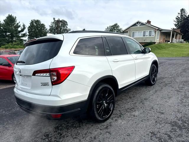 Photo of 2022 Platinum White Pearl Honda Pilot