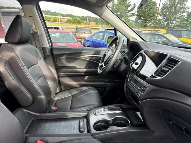 Photo of 2022 Platinum White Pearl Honda Pilot