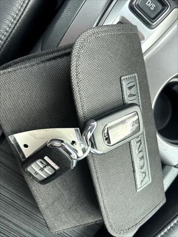 Photo of 2022 Platinum White Pearl Honda Pilot