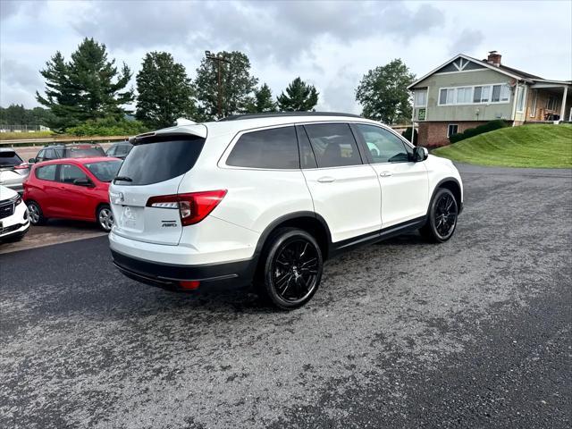 Photo of 2022 Platinum White Pearl Honda Pilot