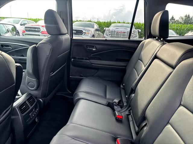 Photo of 2022 Platinum White Pearl Honda Pilot