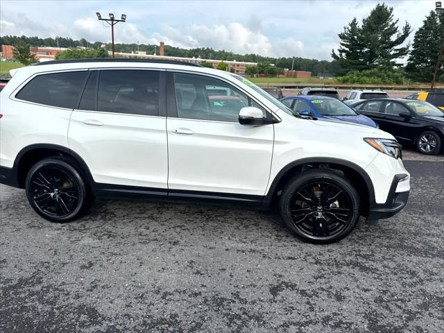 Photo of 2022 Platinum White Pearl Honda Pilot