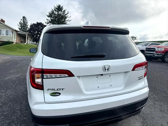 Photo of 2022 Platinum White Pearl Honda Pilot