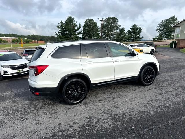 Photo of 2022 Platinum White Pearl Honda Pilot
