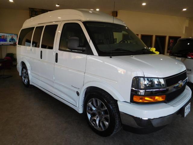2022 Chevrolet Express 2500