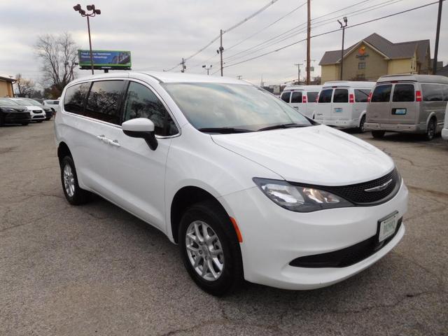 2022 Chrysler Voyager