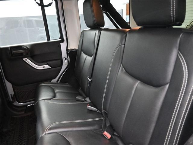 Photo of 2014 Billet Clearcoat Metallic Jeep Wrangler Unlimited