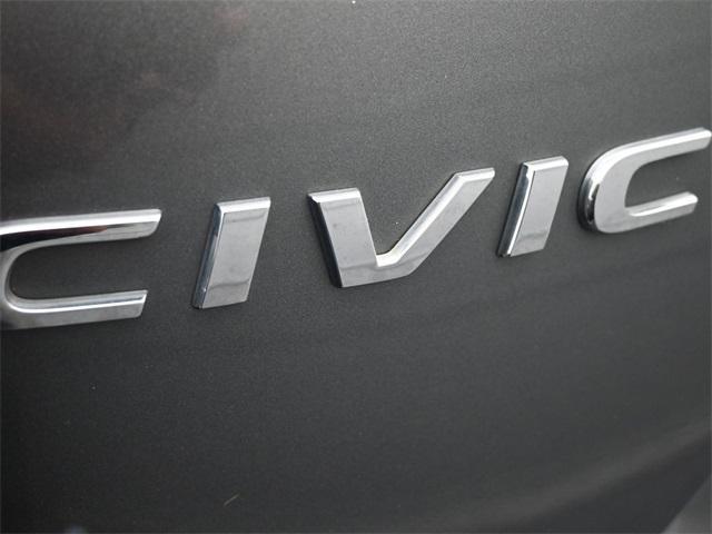 Photo of 2021 Gray Honda Civic